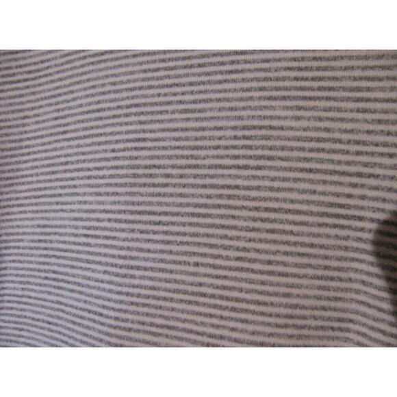 Apt 8 Tunic Tee shirt Assymetric Hem, Grey White Stripe Size XS Short Sleeves - Picture 2 of 5